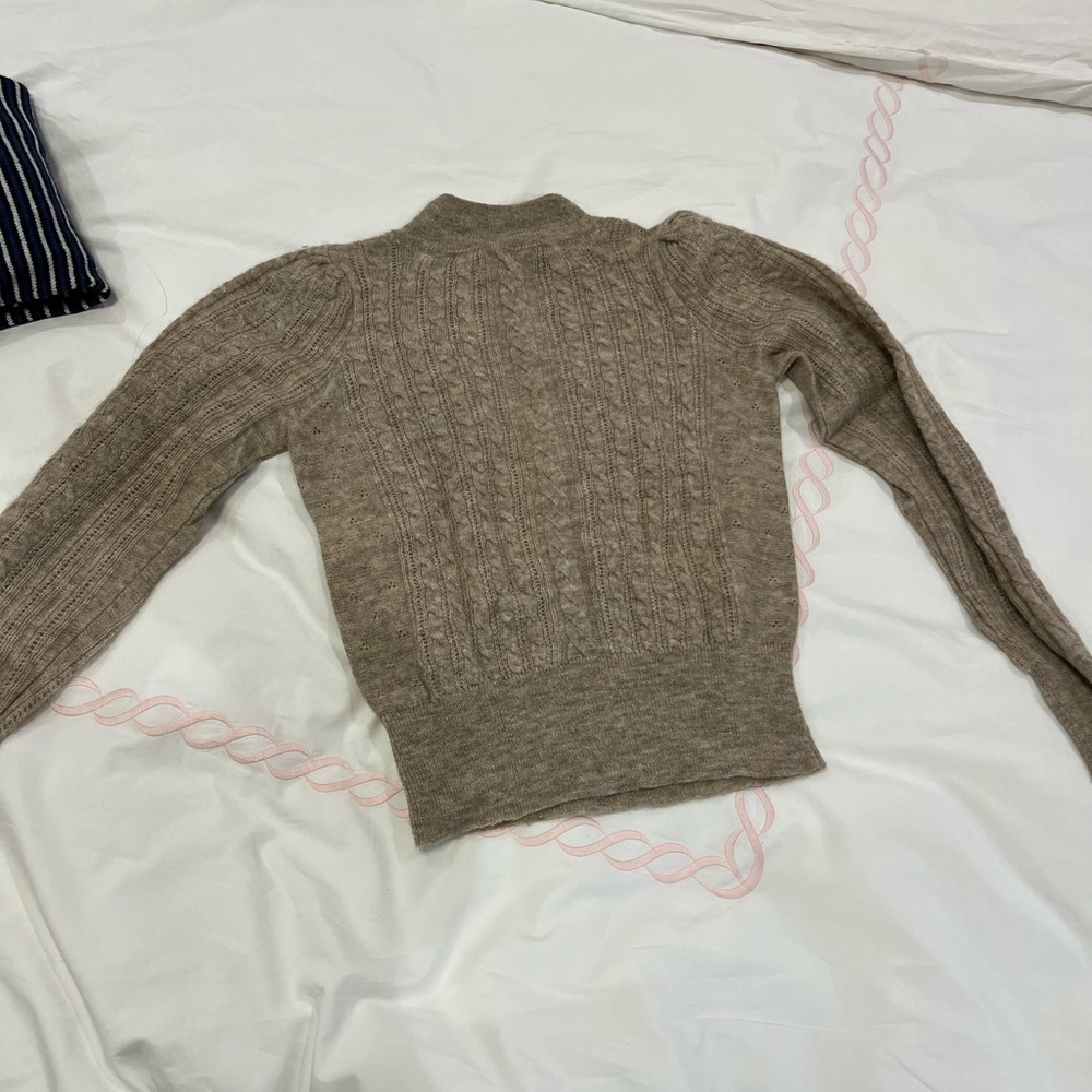 DOEN Women's Tan Sweater